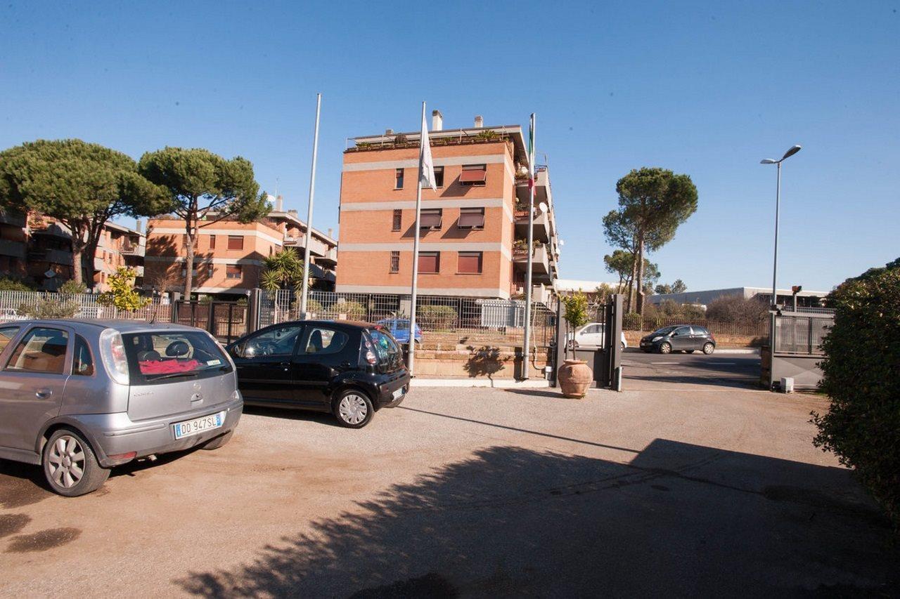 Hotel Petra Rome Exterior photo